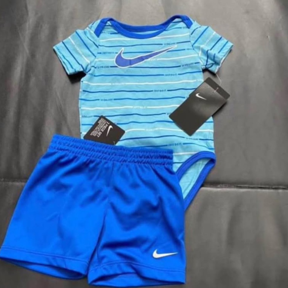 NWT Nike One Piece Athletic Set Baby Boys Size 6M